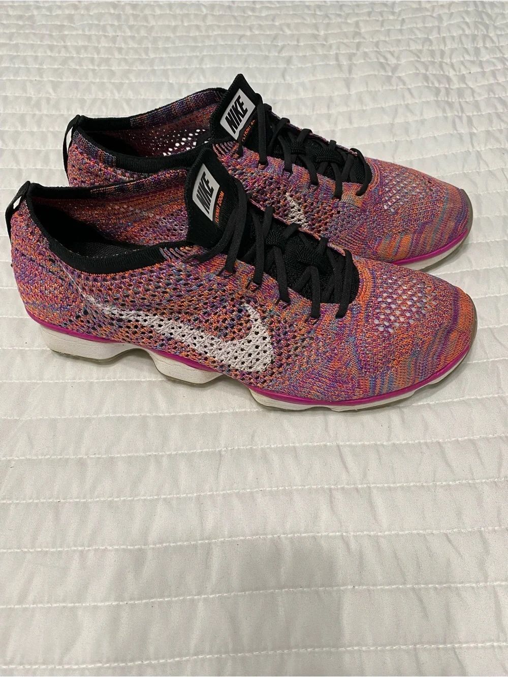 Nike Flyknit Zoom Sneakers Women’s Size 10